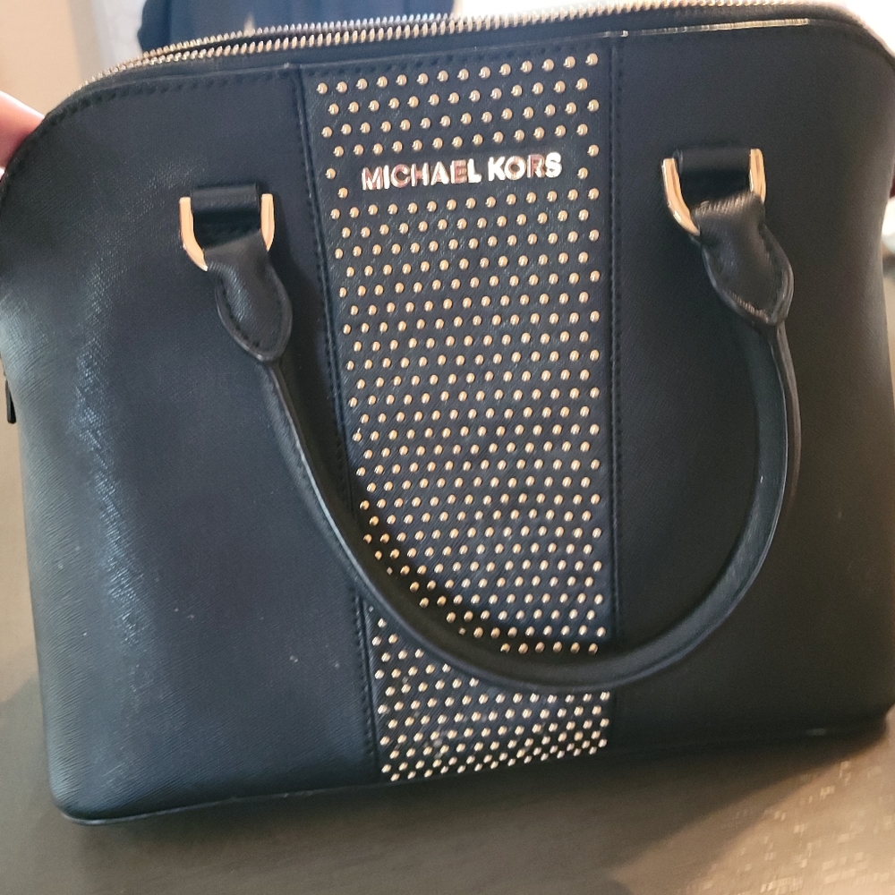 Handbag - Picture 2 of 3